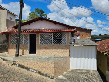 CASA À VENDA
