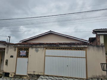Casa à Venda