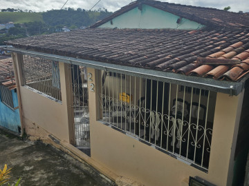 CASA À VENDA